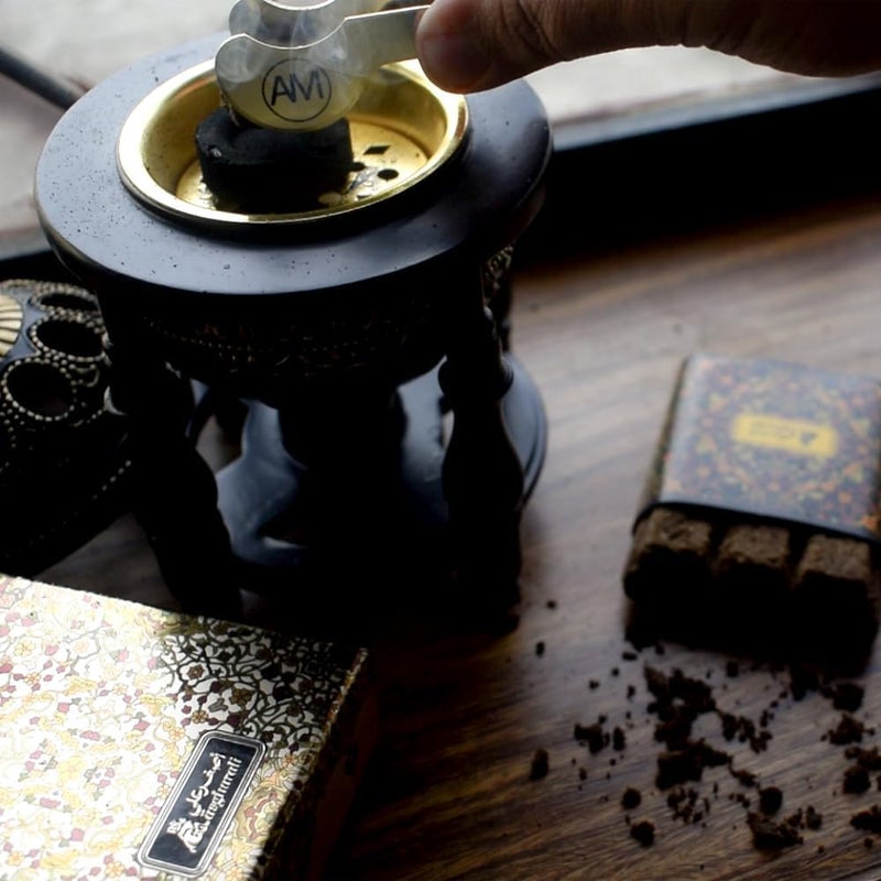 A AsgharAli - Bakhoor Enab Incense - Oud Bakhoor Incense Bricks with Cedarwood - Long-Lasting Fragrance - 40gm - Image 3